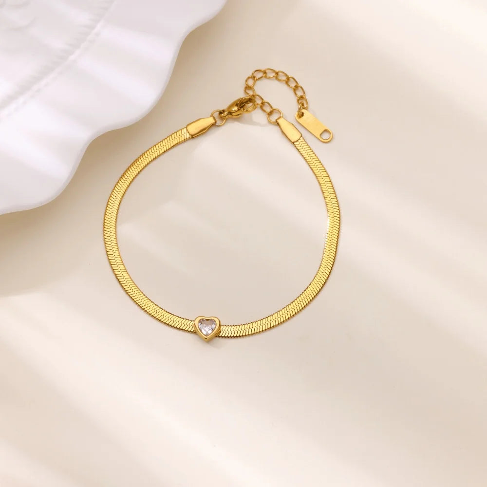 Bracelet avec pierre de naissance en forme de cœur