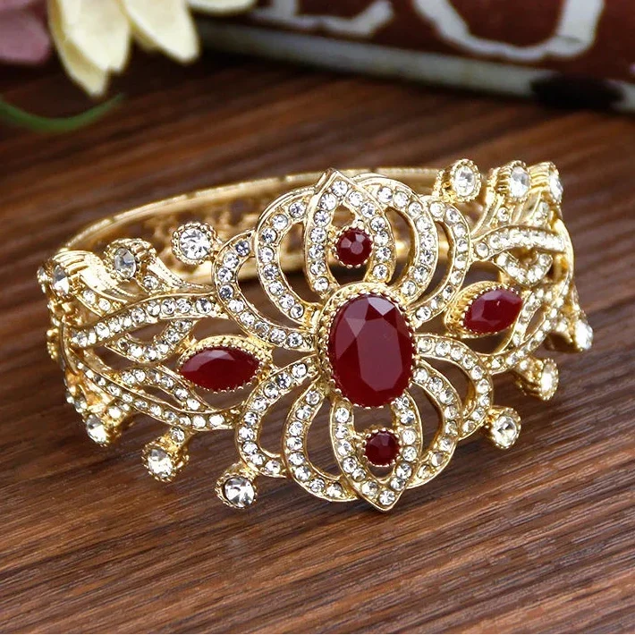 Bracelet avec strass et pierres arabe musulman mariage rouge