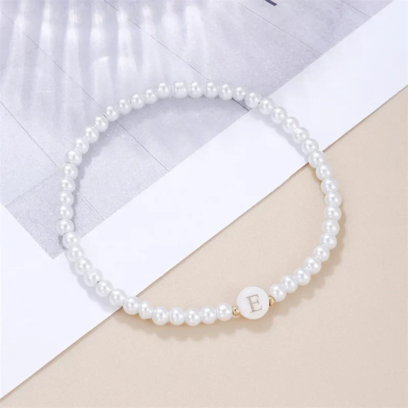 Bracelet blanc initiale e