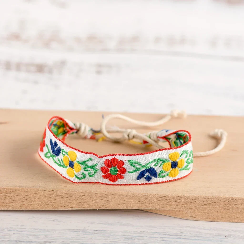 Bracelet Brésilien Boho Brodé Fait Main blanc