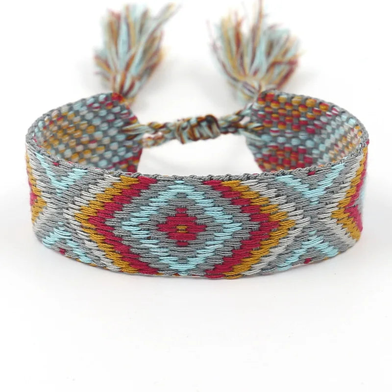 Bracelet Brésilien Large à Motifs Géométriques rouge