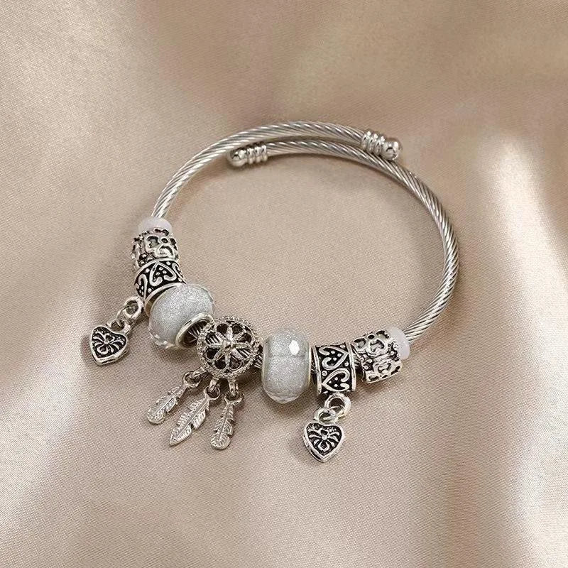 Dream and Hearts Sensor Bracelet
