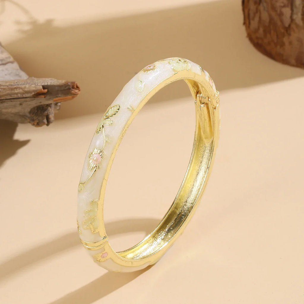 Colorful Bracelet with White Flowers