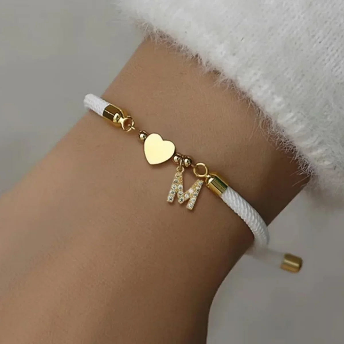 Bracelet coloré avec initiale en strass - lettre