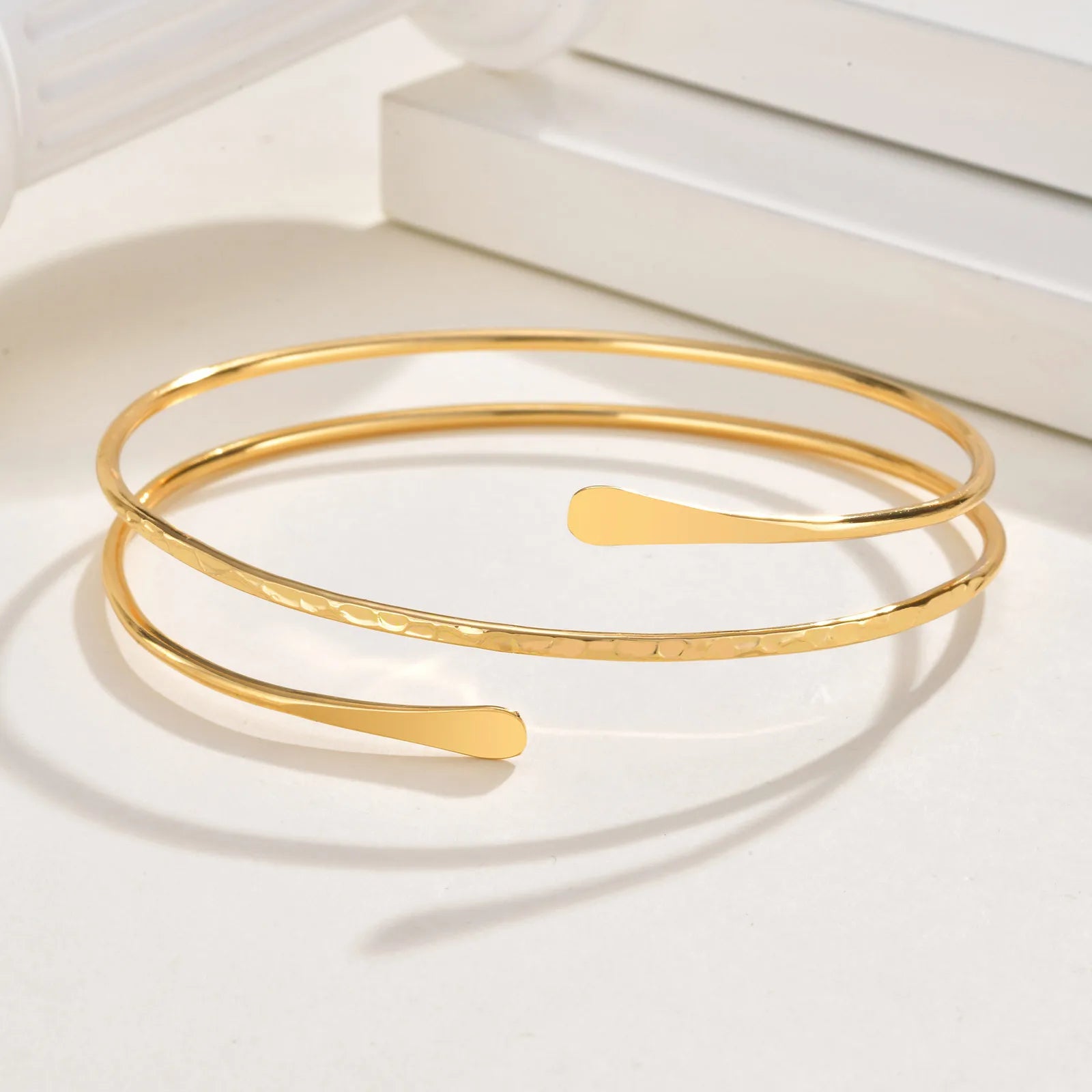 Bracelet de bras pour femme - chaîne de biceps fine or