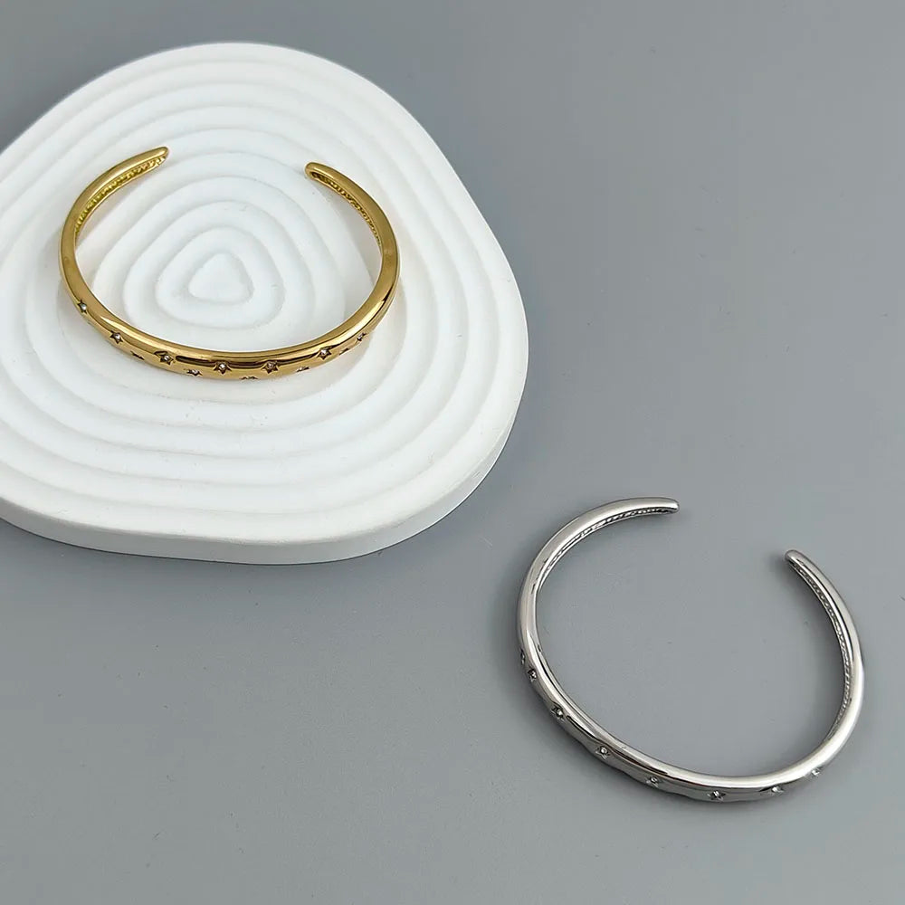 Elegant Bracelet with Silver Starry Skies