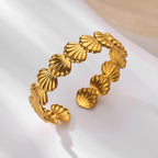 Elegant Bracelet Seashells Starfish and Scallop Shells scallop shell gold