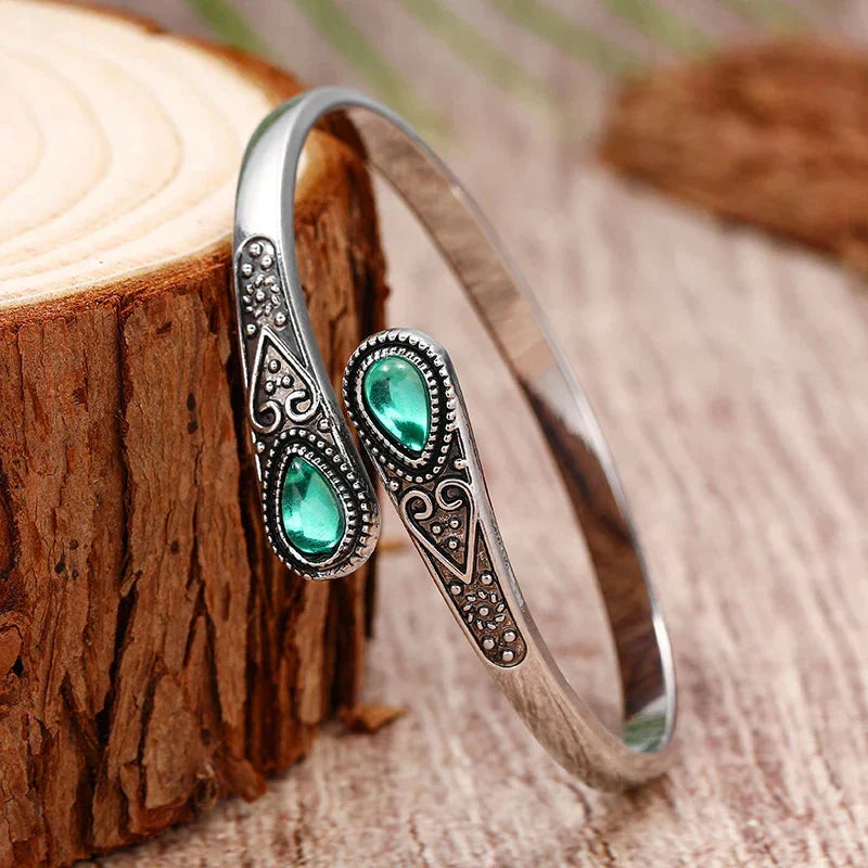 Elegant Ethnic Style Green Bracelet
