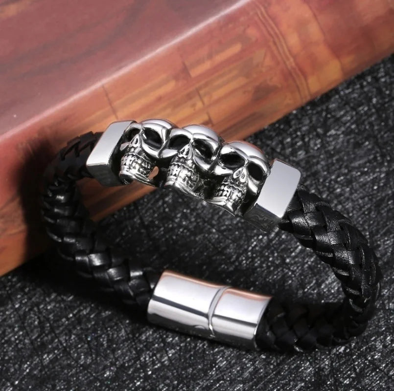 Leather Bracelet Skull Heads