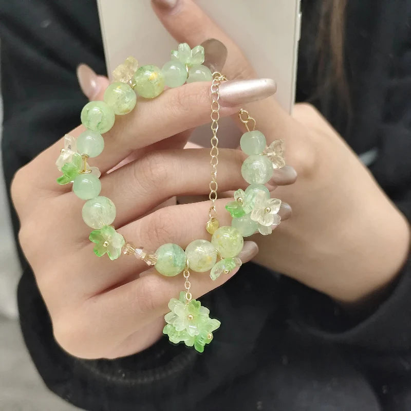 Beaded Bracelet with Green Flowers