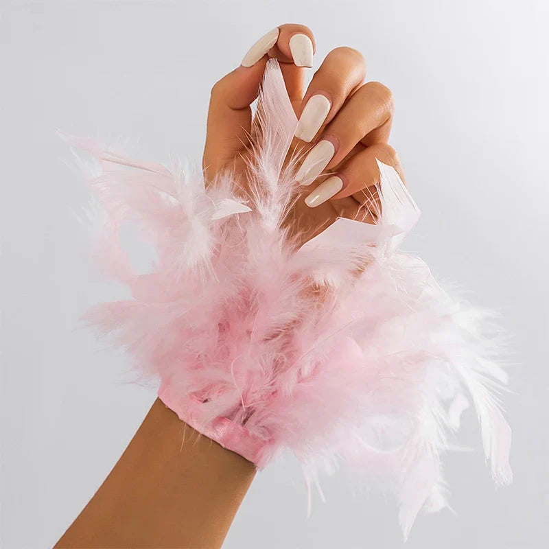 Bracelet en plume rose vaporeuse rose