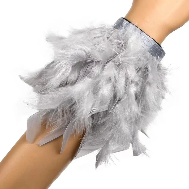 Bracelet en plume rose vaporeuse gris
