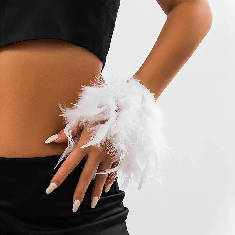 Bracelet en plume rose vaporeuse blanc