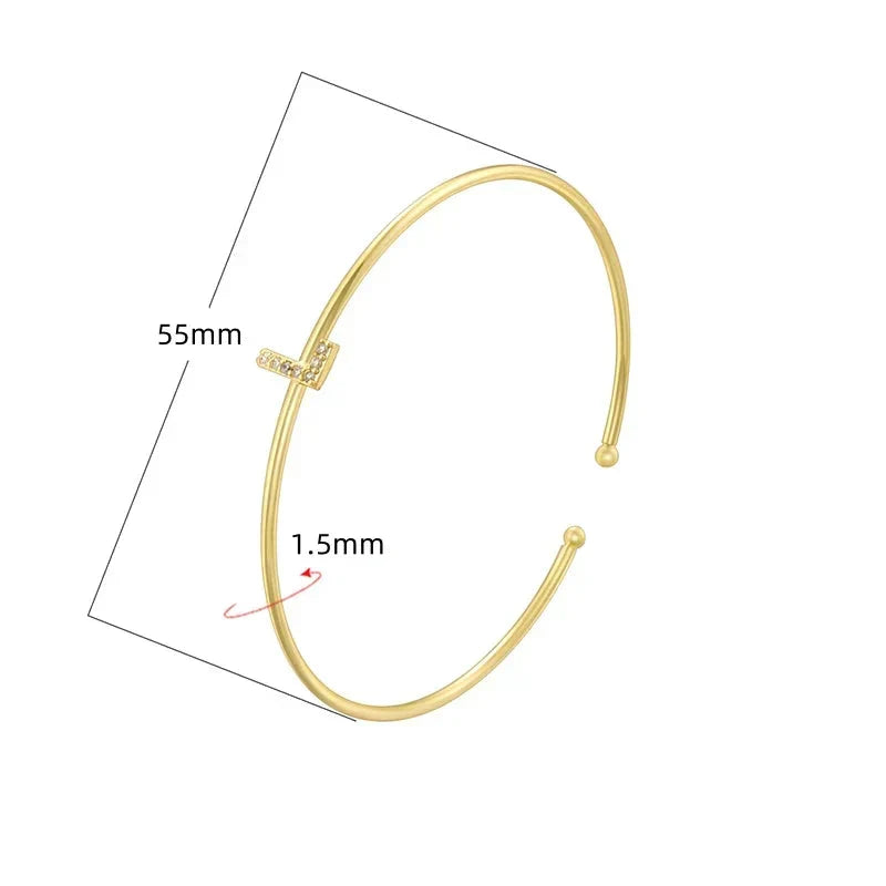 Bracelet initiale minimaliste
