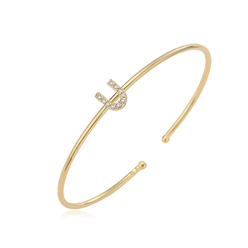 Bracelet initiale minimaliste u
