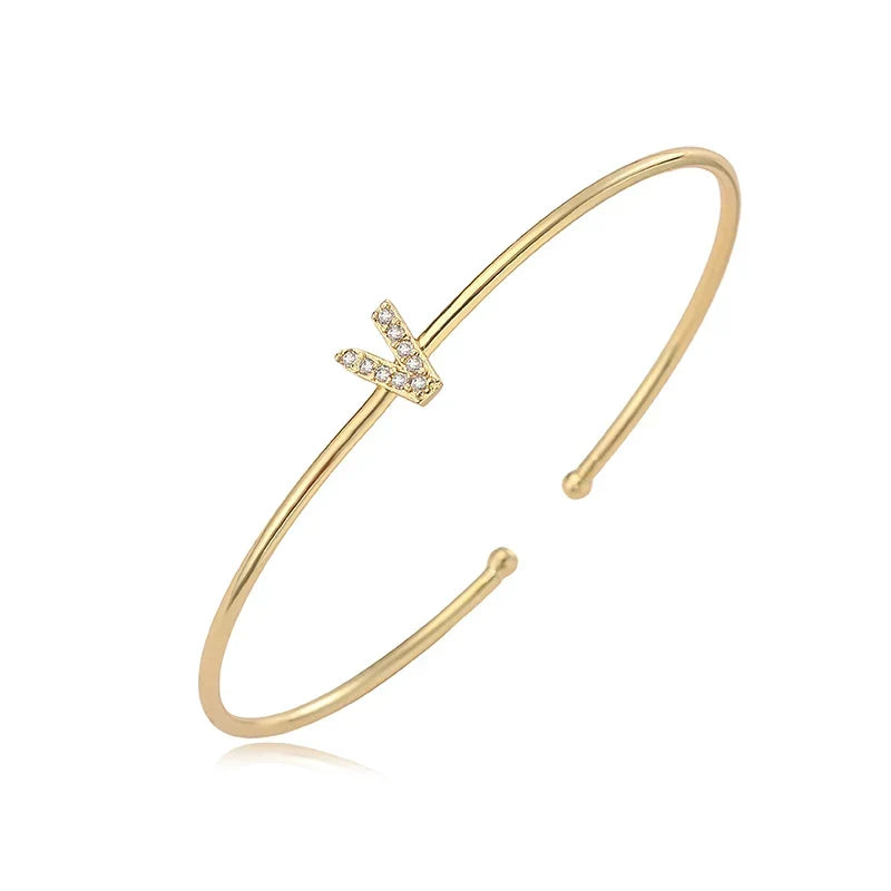 Bracelet initiale minimaliste v