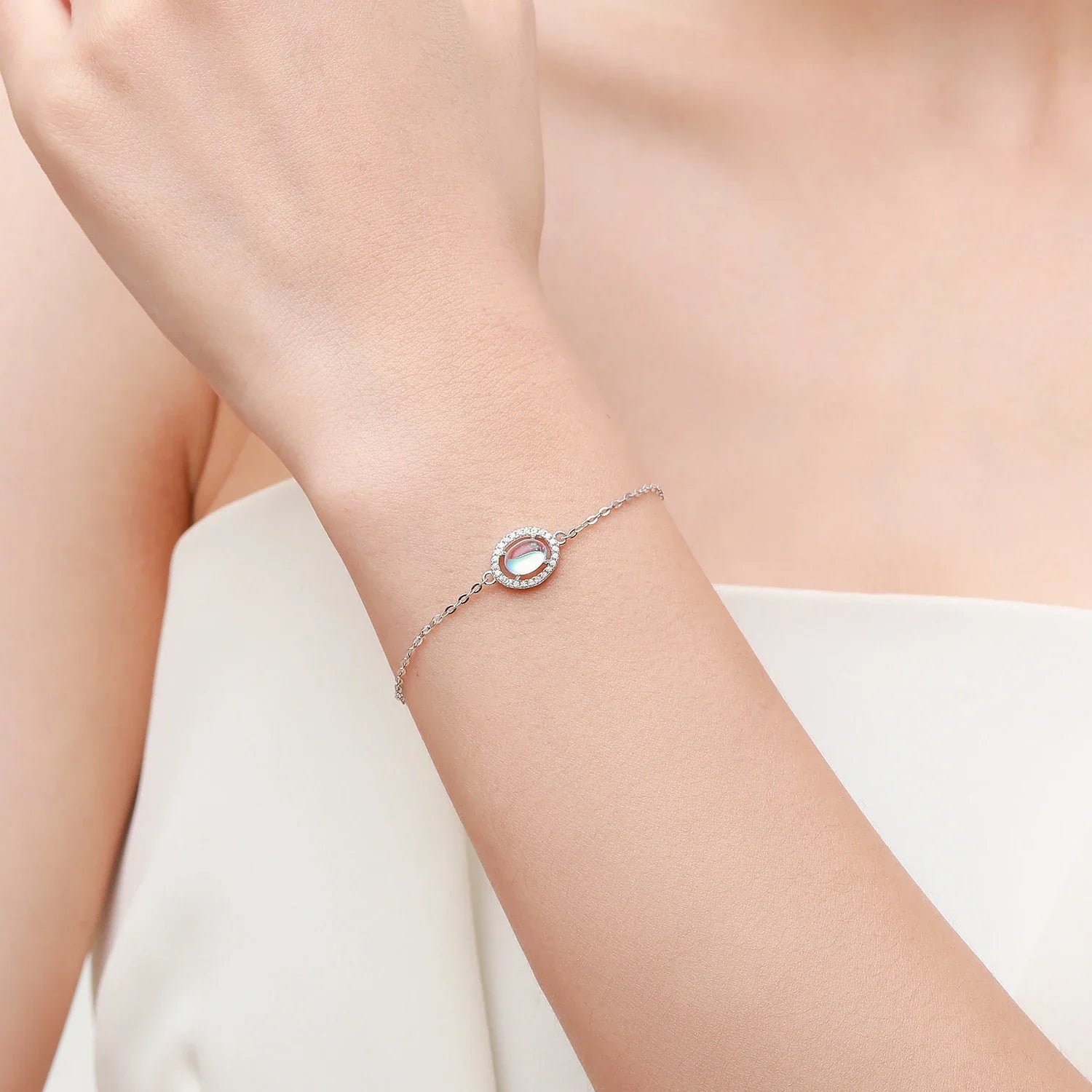 "Moonstone" moonstone bracelet 