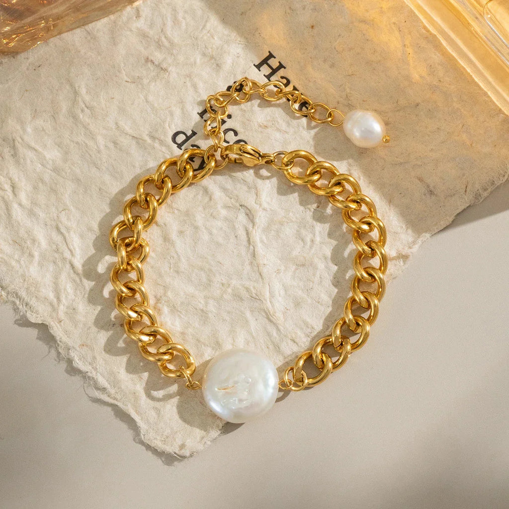Retro Bracelet with Pearl