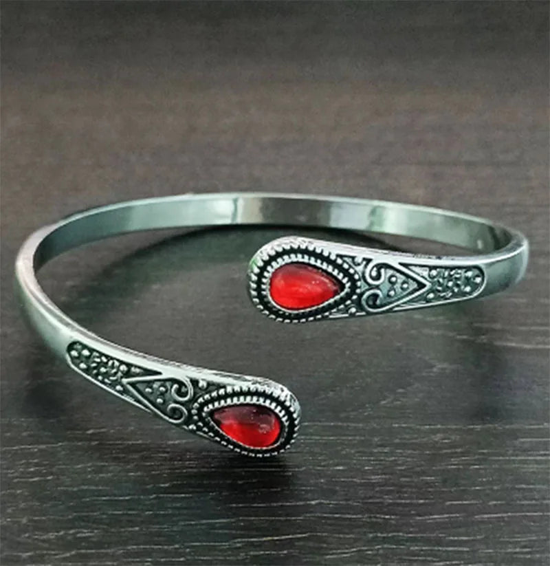 Retro Water Drop Gourmet Bracelet red