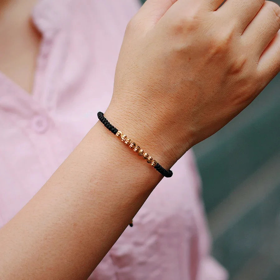 Bracelet tibétain porte-bonheur : protection, chance et énergie positive