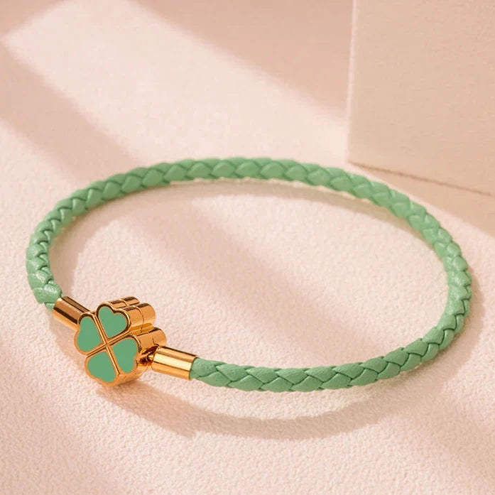 Braided Leather Bracelet with Four-Leaf Clover green
