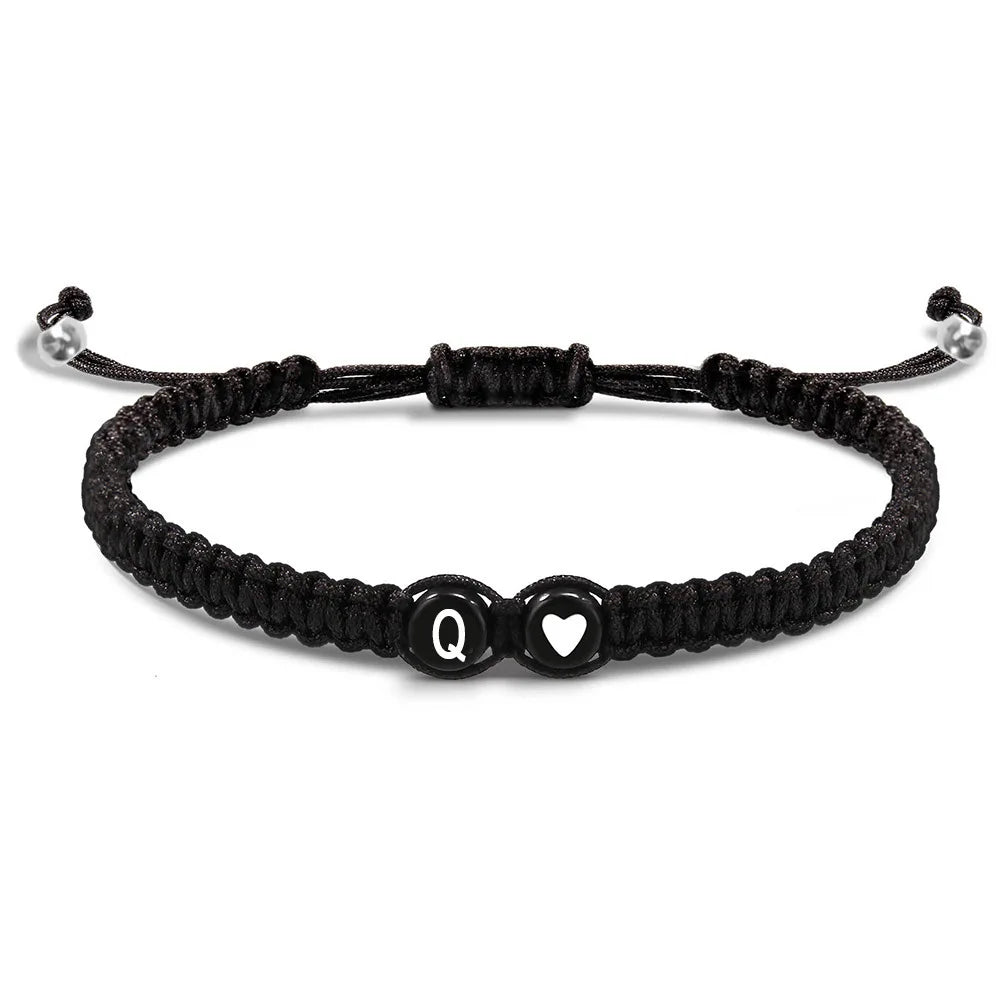 Bracelet tressé initiale q