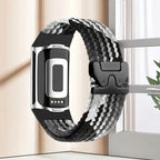 Bracelet tressé pour montre Fitbit Charge 5, Charge 6 noir et blanc