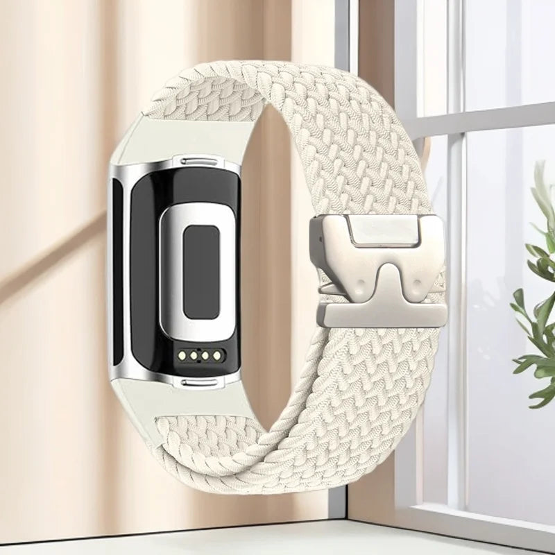 Bracelet tressé pour montre Fitbit Charge 5, Charge 6 blanc