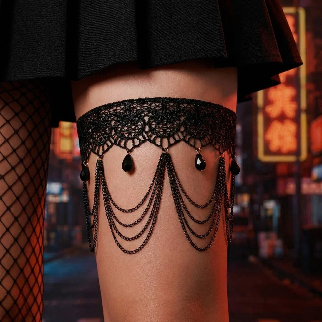 Chaîne de cuisse en dentelle noire - bijou de jambe pour femme