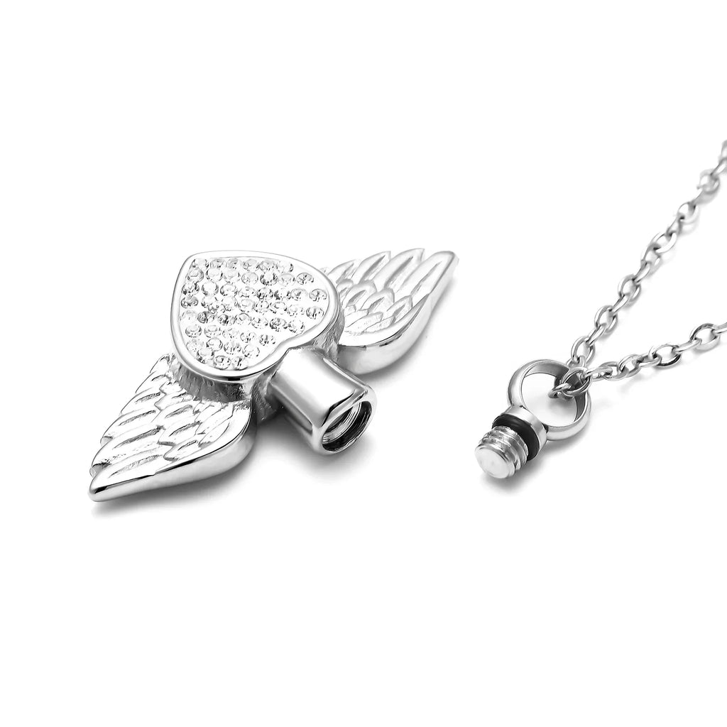 Collier d'urne avec pendentif ailes d'ange