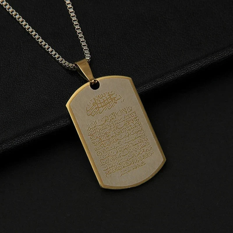 Collier avec pendentif Ayatul Kursi arabe or