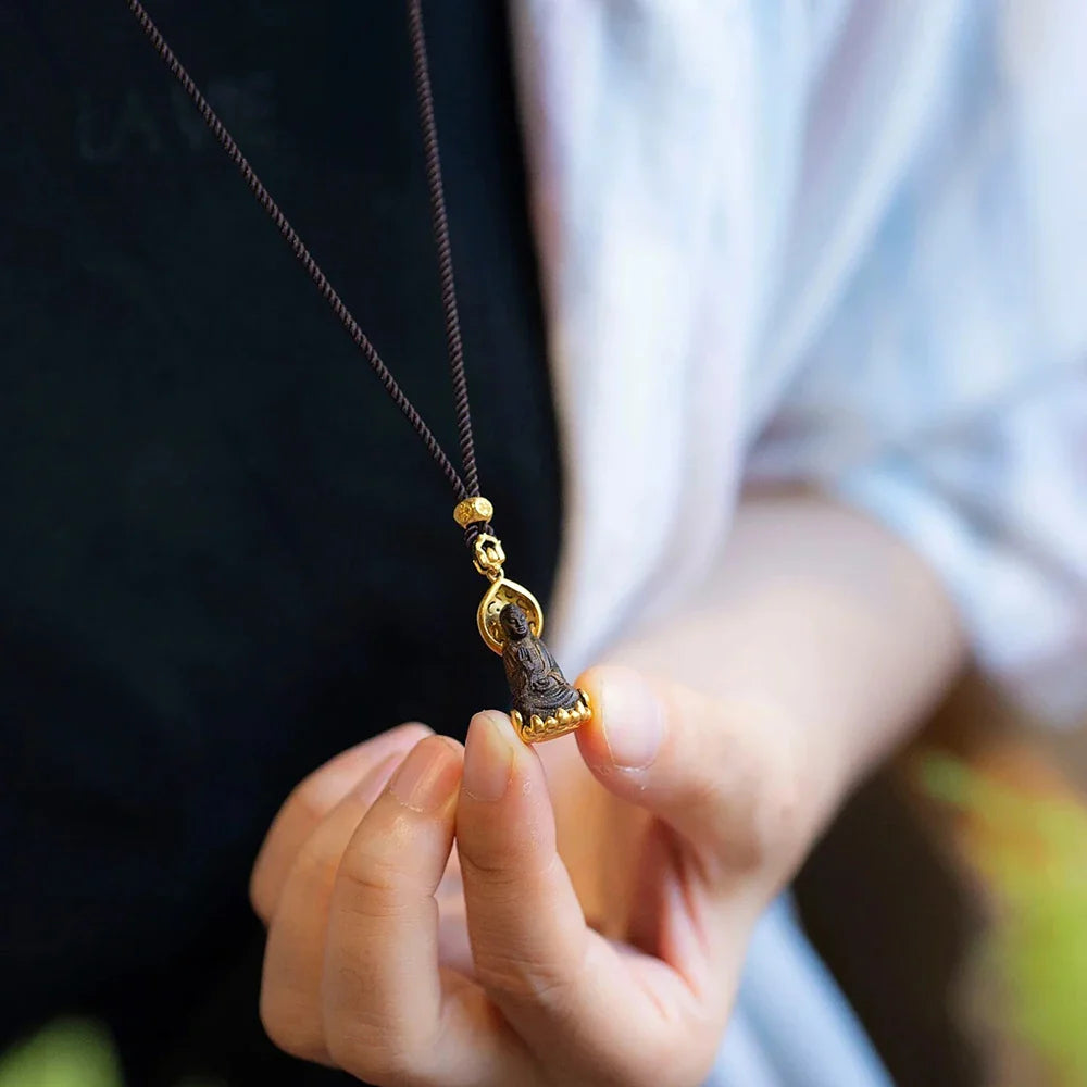 Collier avec Pendentif Bouddha Tibétain
