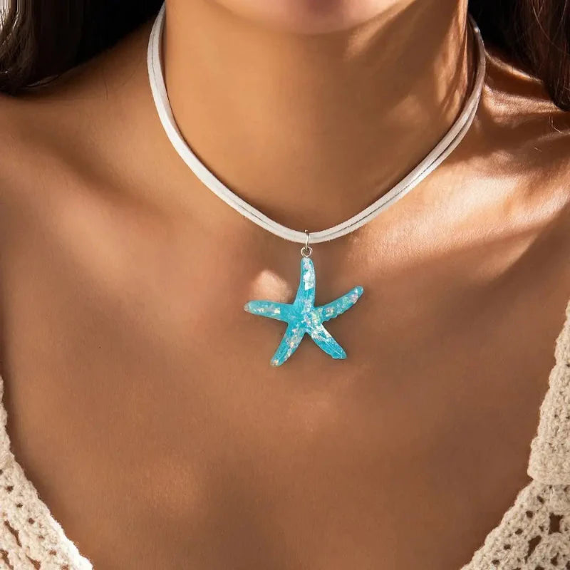 Collier avec Pendentif Coquillage Etoile de Mer Bleue