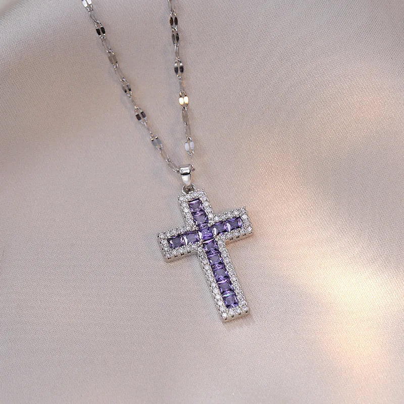 Necklace with Christian Cross Pendant in Zircon D