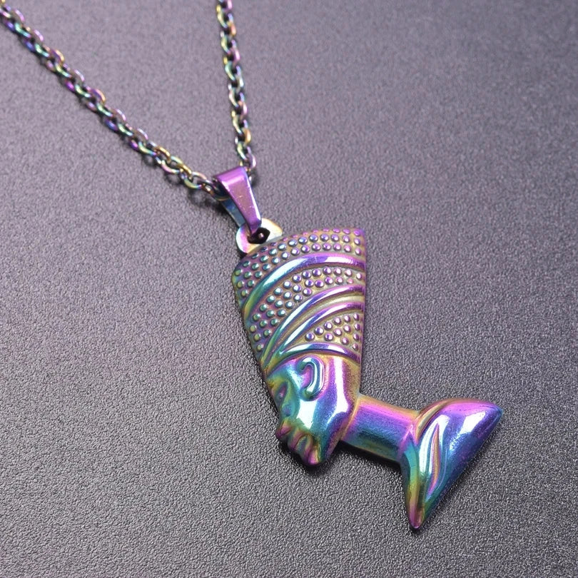 Necklace with Nefertiti Pendant antique silver