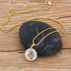 Collier avec pendentif de protection main de Fatma colorée arabe