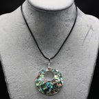 Collier en Cuir Pendentif en Nacre Coquillage