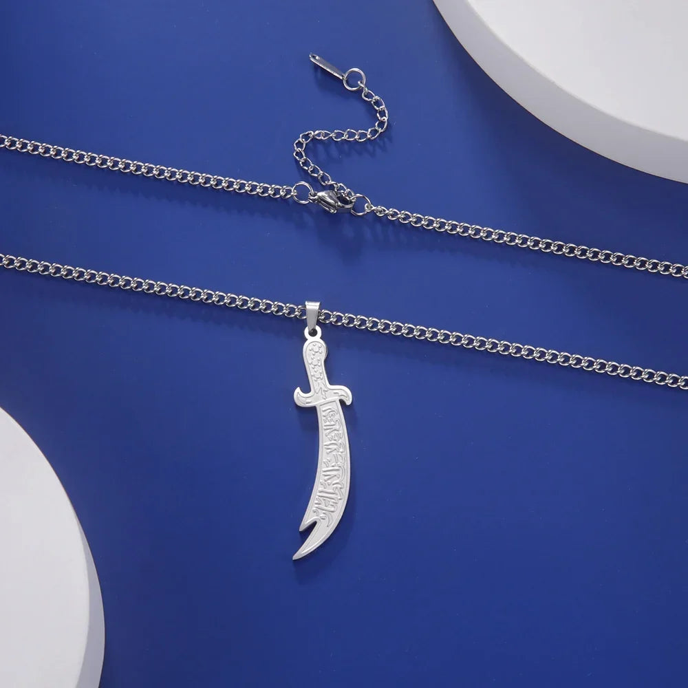 Collier avec pendentif épée d'Ali Zulfikar arabe islam musulman argent