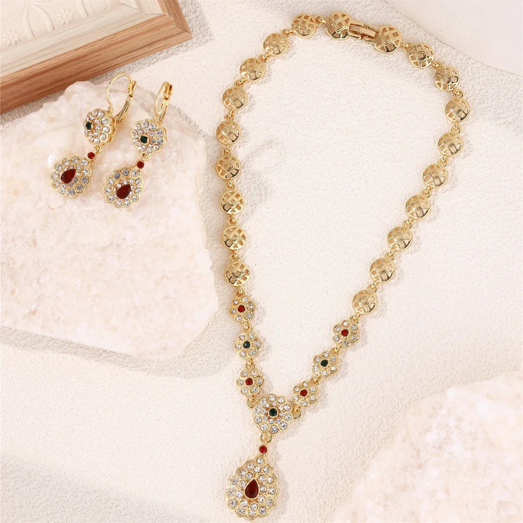 Collier avec pendentif et boucles d'oreilles pendantes traditionnels mariage arabe rouge