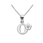 Collier avec pendentif initiale et fleur o