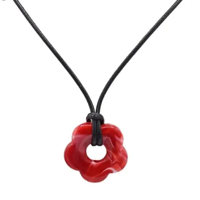 Necklace with Romantic Style Flower Pendant red