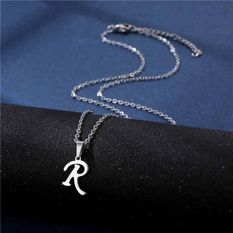 Collier personnalisé avec pendentif initiale r