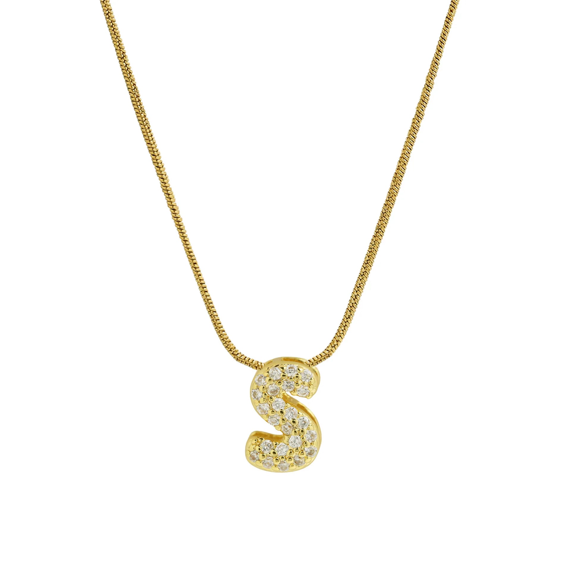 Collier avec pendentif initiale en strass s