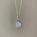 Collier avec Pendentif Pierre de Lune Style Vintage