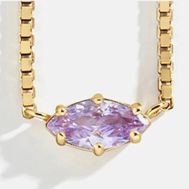 Collier avec pendentif pierre de naissance en forme d'oeil juin