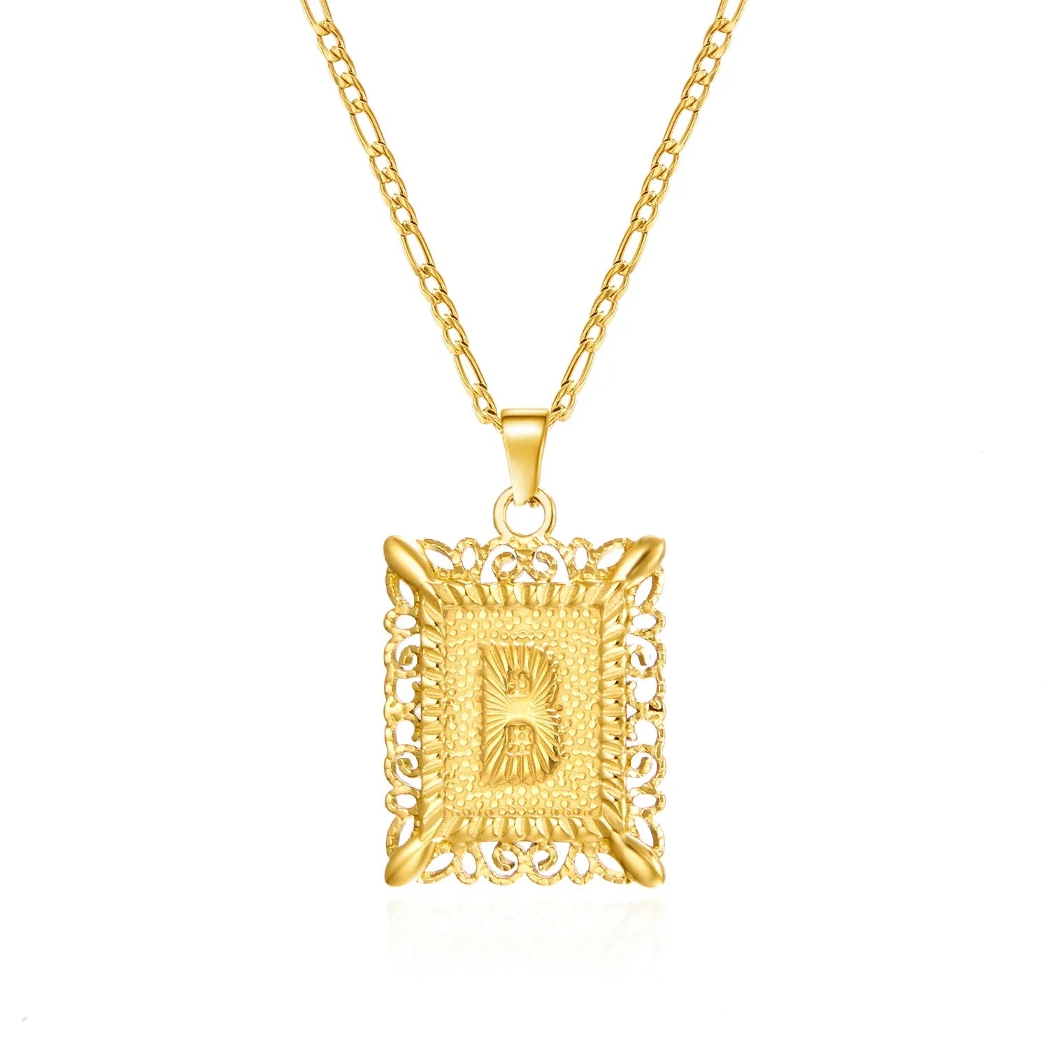 Collier avec pendentif rectangulaire initiale b