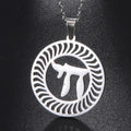 Collier avec pendentif rond et lettre hébraïque Chai juif