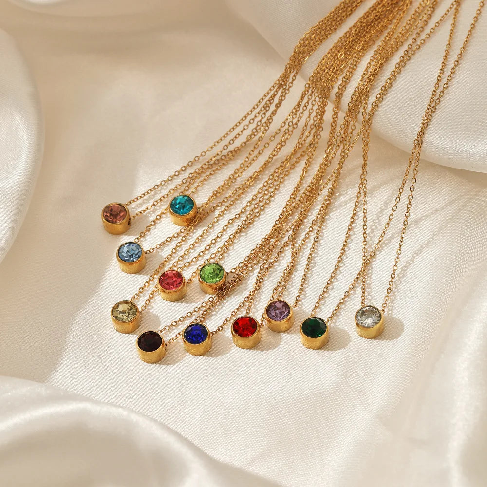 Collier avec pendentif rond pierre de naissance pour femme