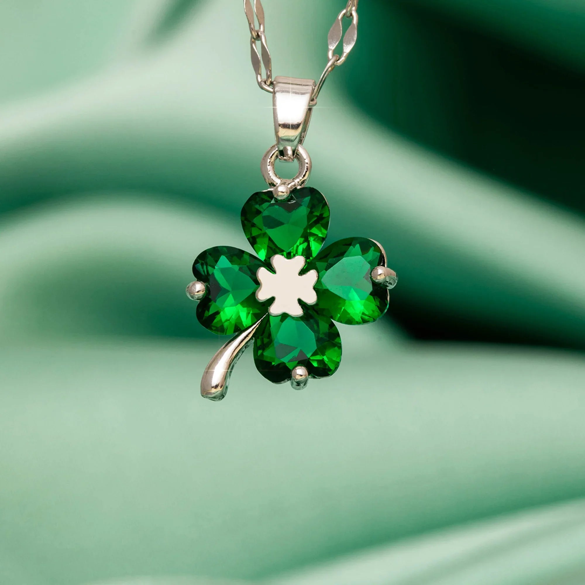 Necklace with Four-Leaf Clover Pendant Colored silver and green