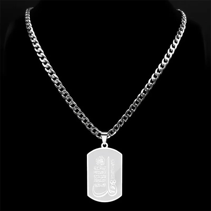 Collier avec pendentif de versets du coran islam musulman arabe